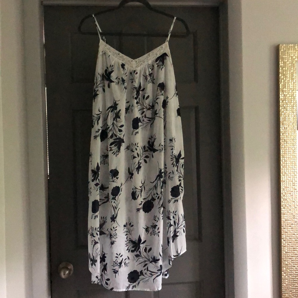 Floral Nighty NWOT
